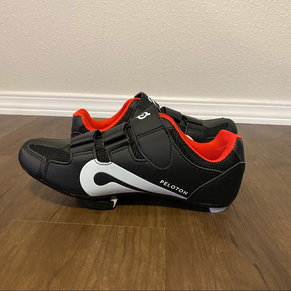 Peloton cycling shoes- Size 39